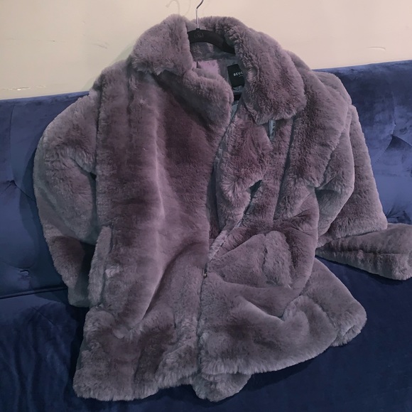 Faux fur winter coat 😍 - Picture 5 of 7